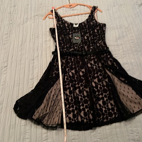 NWT Junior Disney Minnie Mouse Rock The Dots Black Lace Dress Size Small - Picture 7 of 10